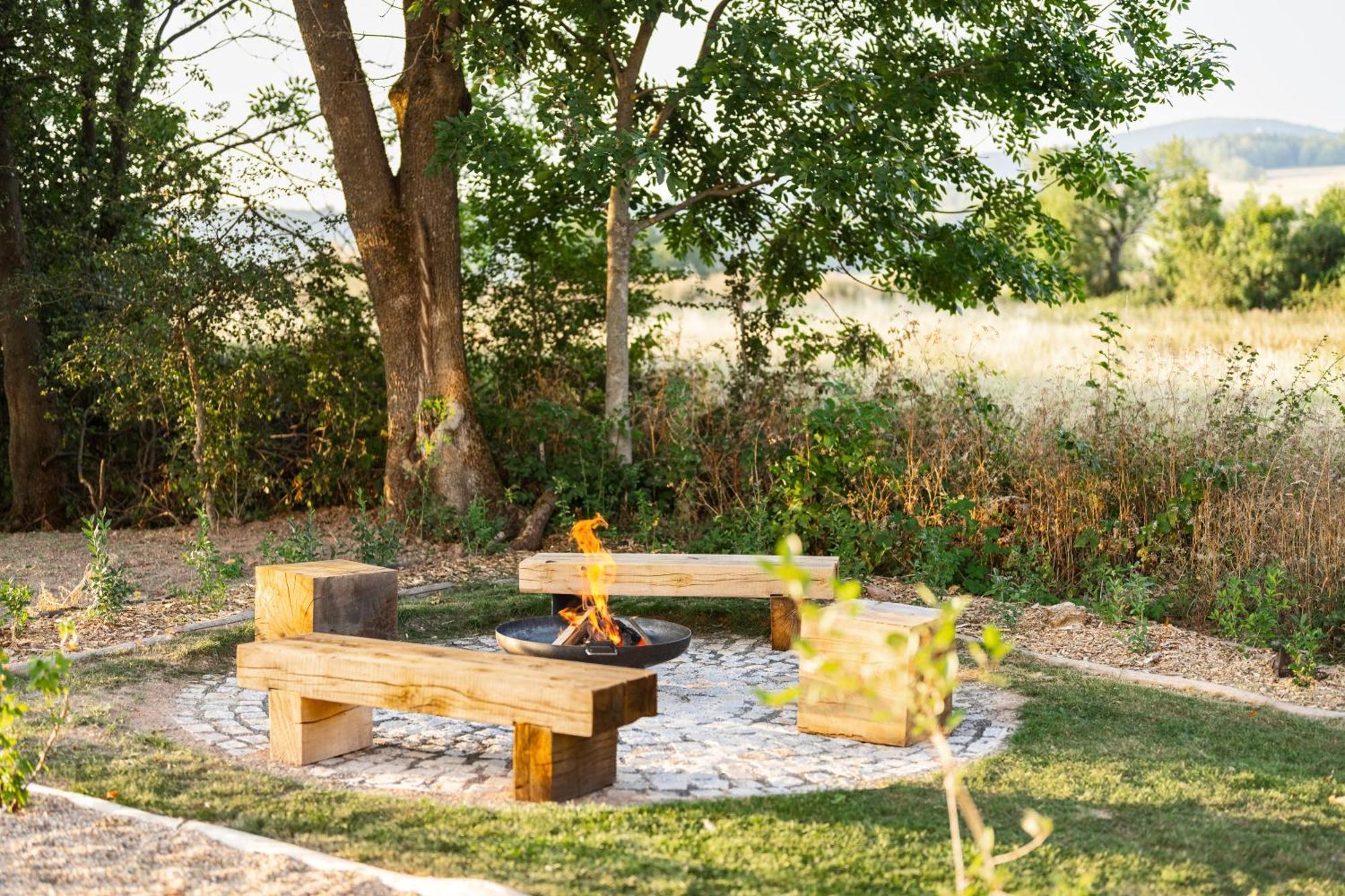 Vila Roubenka "Tam Kde Lisky Davaji Dobrou Noc" Černý Důl Exteriér fotografie