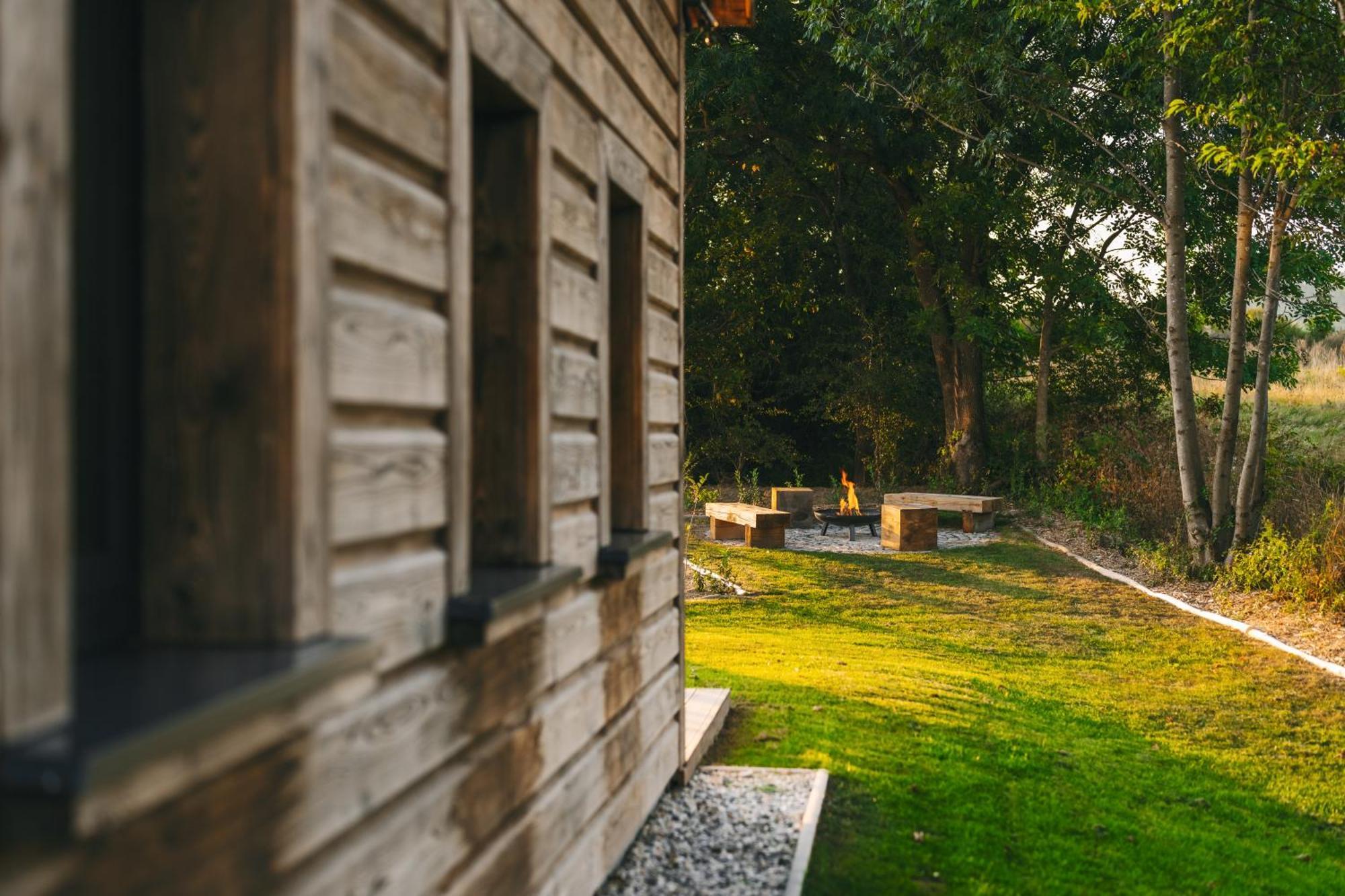 Vila Roubenka "Tam Kde Lisky Davaji Dobrou Noc" Černý Důl Exteriér fotografie
